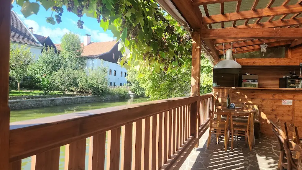 Kapr Pod Hradem_Jindřichův Hradec_slider_image_2