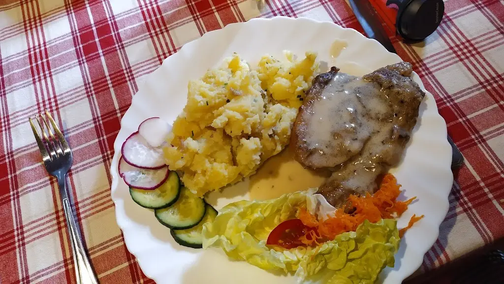 Hospůdka Na Konírně_Budišov nad Budišovkou_slider_image_2