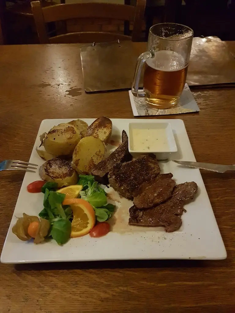 D. Gerulis_UDÍRNA_Jindřichův Hradec_review