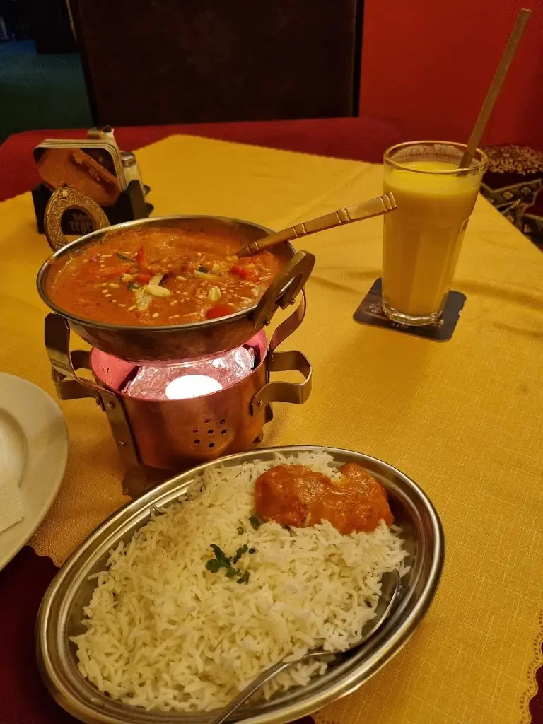 Vassily Kislyak_The Curry House Indian restaurant_Jindřichův Hradec_review