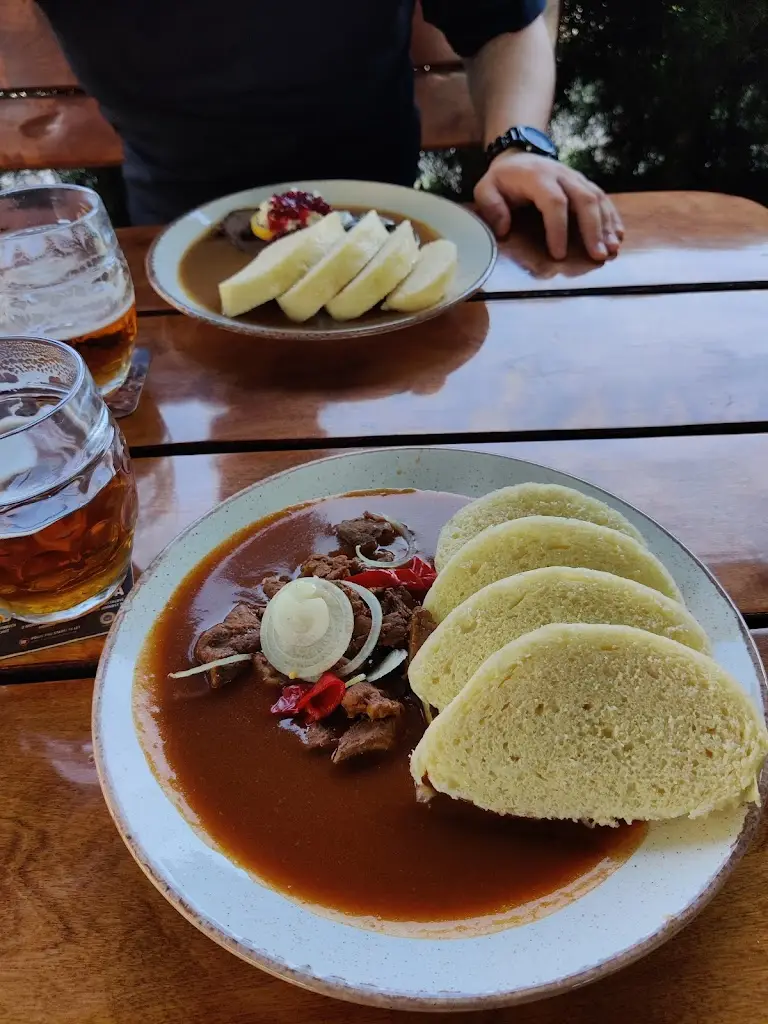 Agnieszka Figaszewska_Na Brandýse_Chotěbuz_review