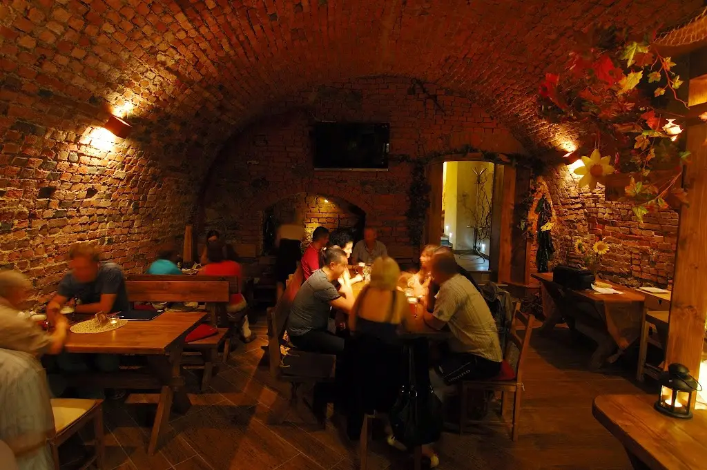 Winiarnia u Czecha_Český Těšín_slider_image_1