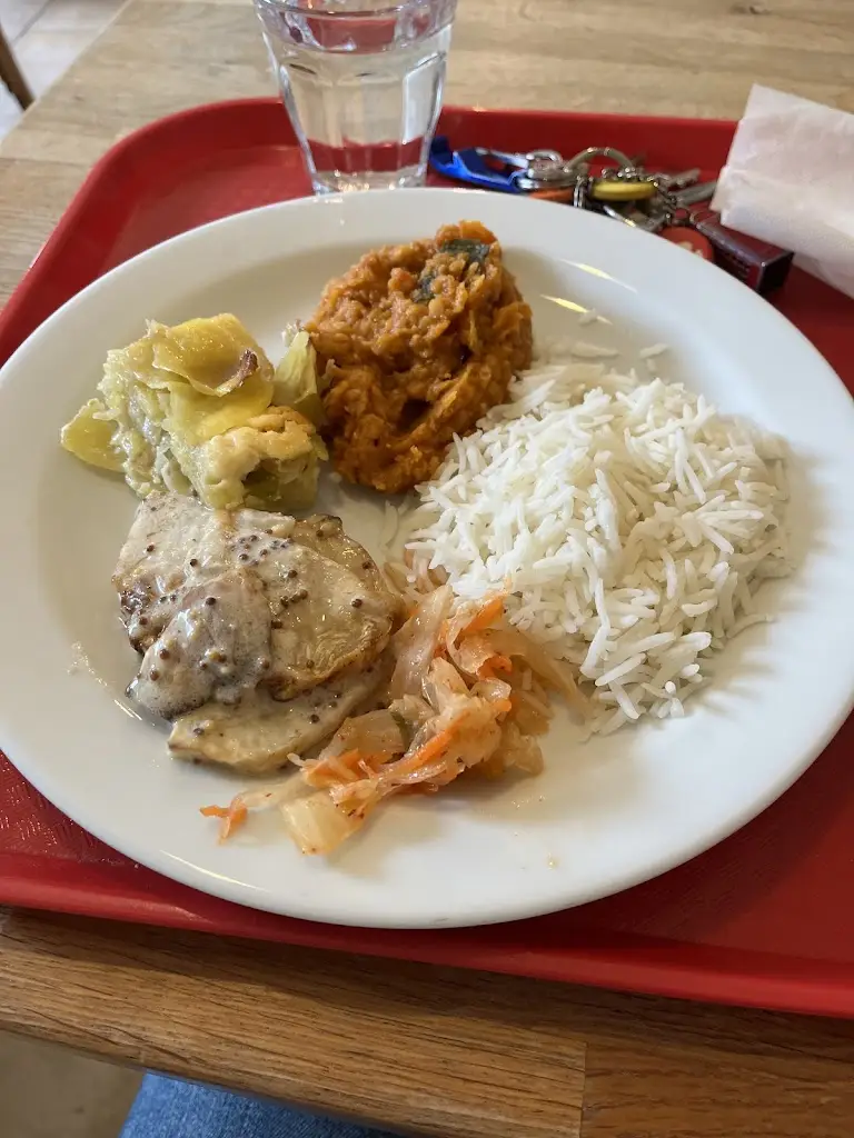 Eliška Kubáková_Bistro Karot_Jindřichův Hradec_review