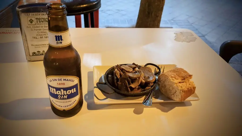 Menu_Bar La Ardosa_Dobrá_image_4