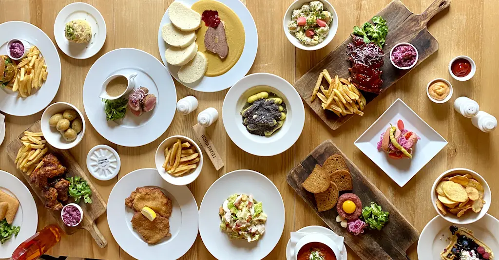 Restaurace Na Rozcestí_Čeladná_slider_image_3