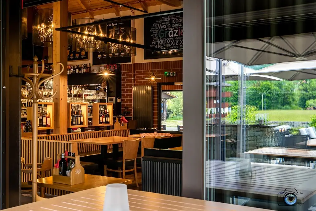 Siesta Čeladná Pizzeria_Čeladná_slider_image_1