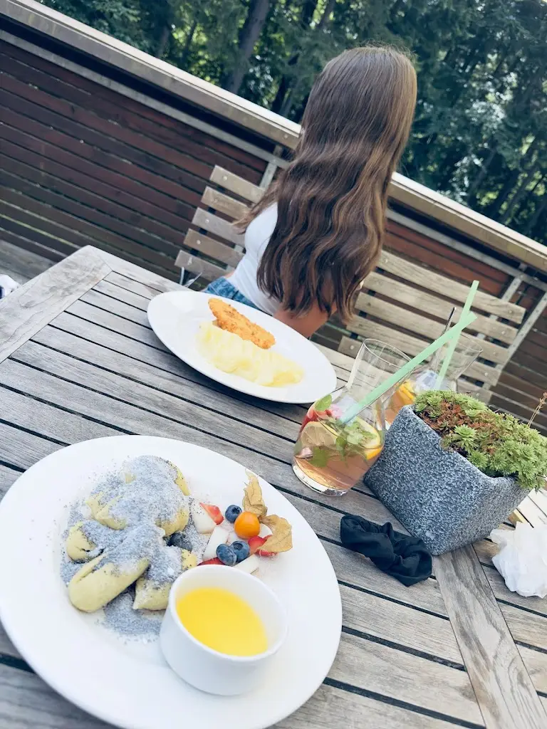 Michaela Macenauer_RESTAURACE Lorkova vila_Čeladná_review