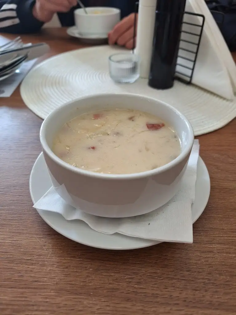 Aneta Kejmarova_ELVE restaurant_Dolní Benešov_review