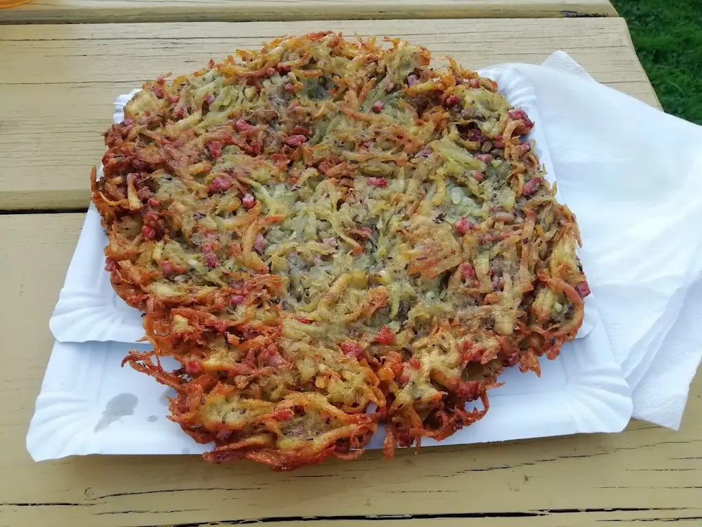 Občerstvení Zábřeh louky restaurant in Dolní Benešov