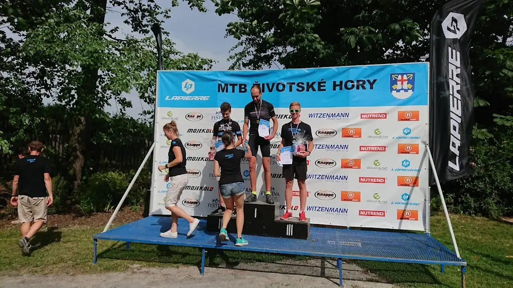 Areál Lesík_Dolní Životice_slider_image_2