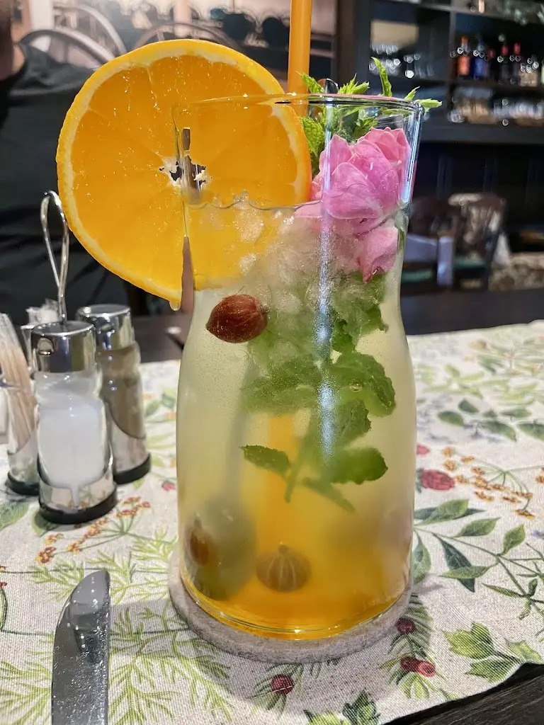 Alex Frančáková_Na Kamenci_Dolní Životice_review