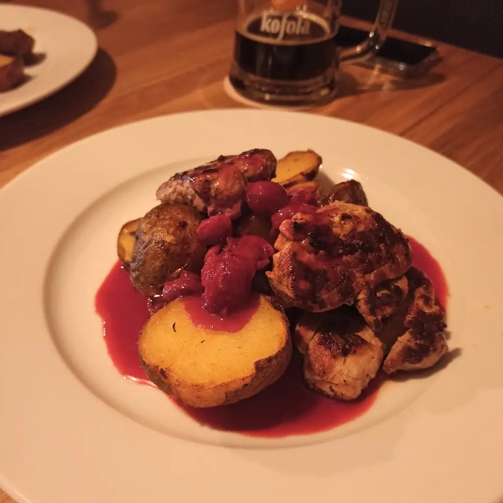 Lidový dům_Dolní Životice_slider_image_3