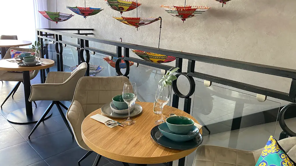 Taste of India Opava Indian restaurant and bar restaurant in Dolní Životice