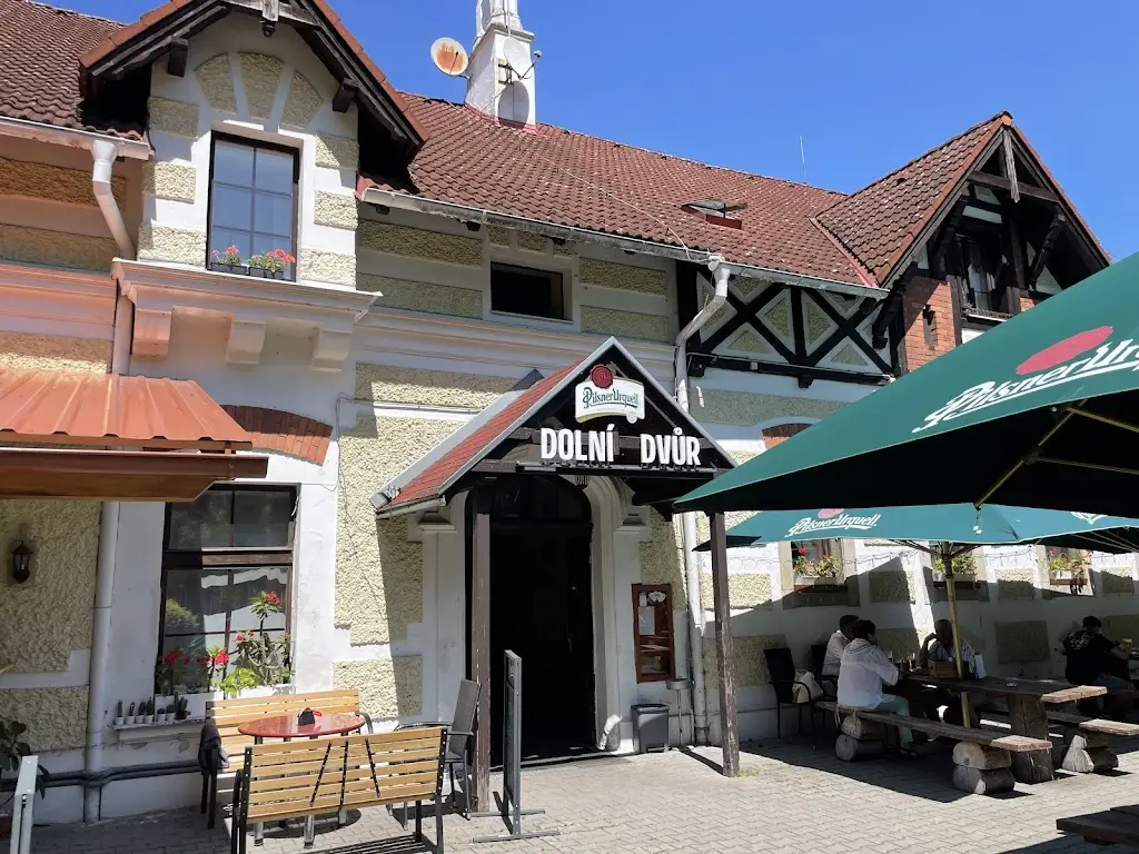 Restaurace Dolní dvůr_Dolní Životice_slider_image_1