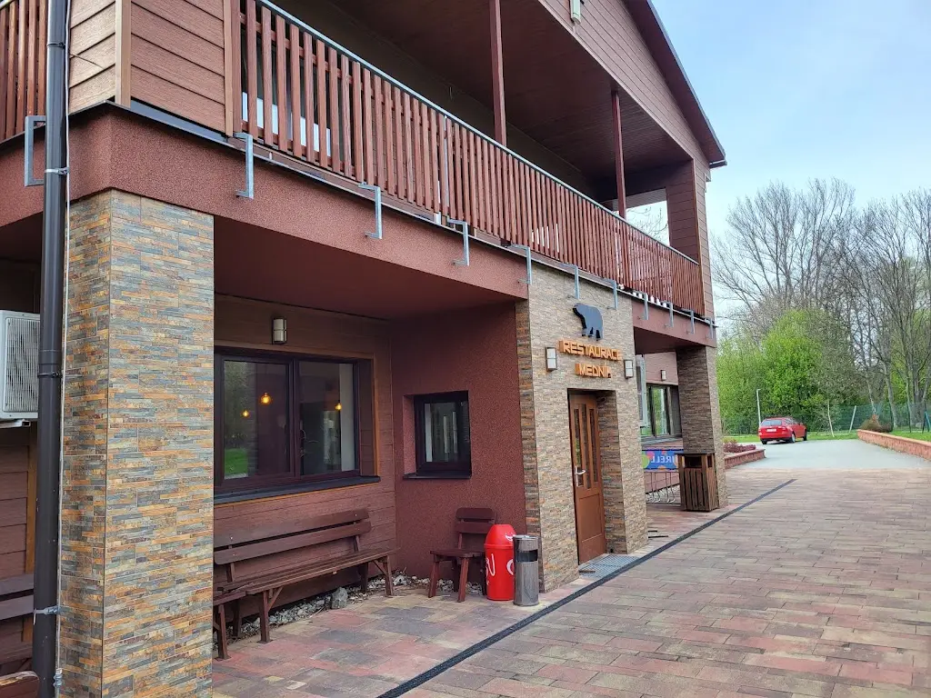 Restaurace Medník_Frýdek-Místek_slider_image_2