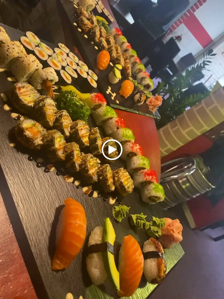 Hung's Asian Restaurant_Frýdek-Místek_slider_image_2