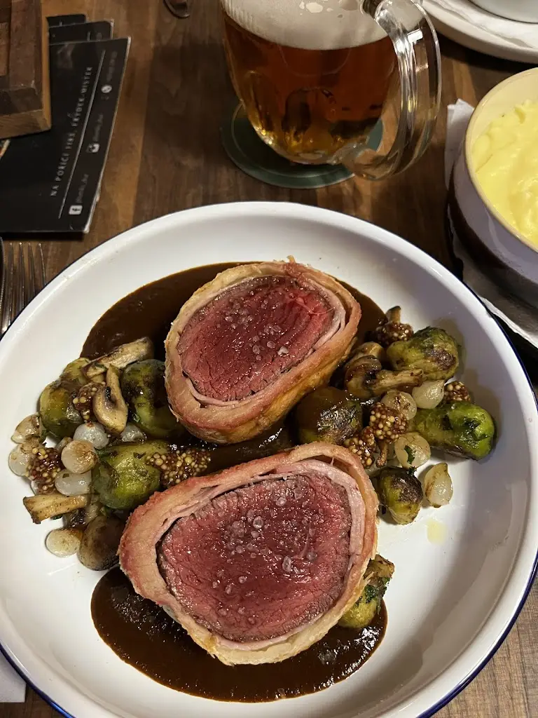 Bruno Tatarko_Plzeňský dvůr_Frýdek-Místek_review