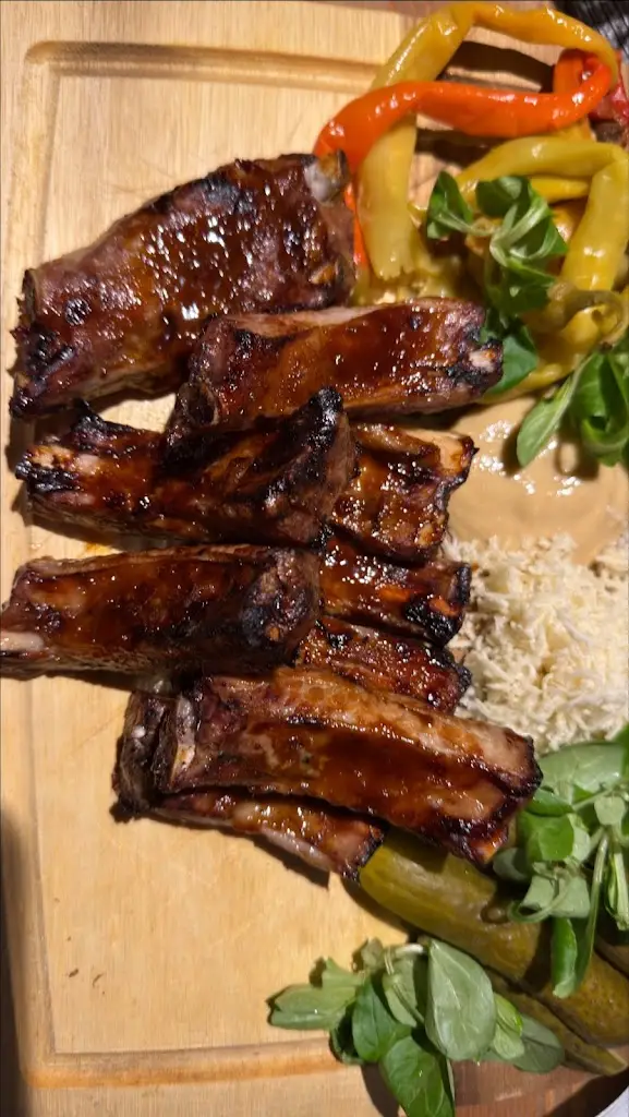 Peter Szollos (Nivelco Racing Team)_Pizzerie Best_Frýdek-Místek_review