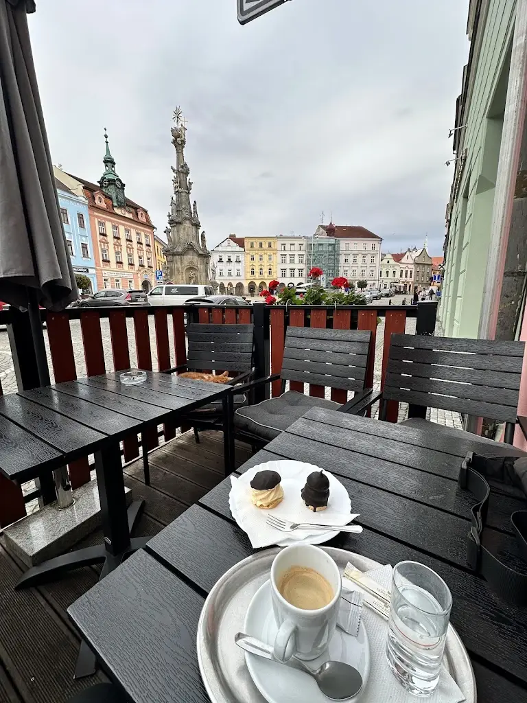Cukrárna a kavárna u Doskočilů_Jindřichův Hradec_slider_image_2