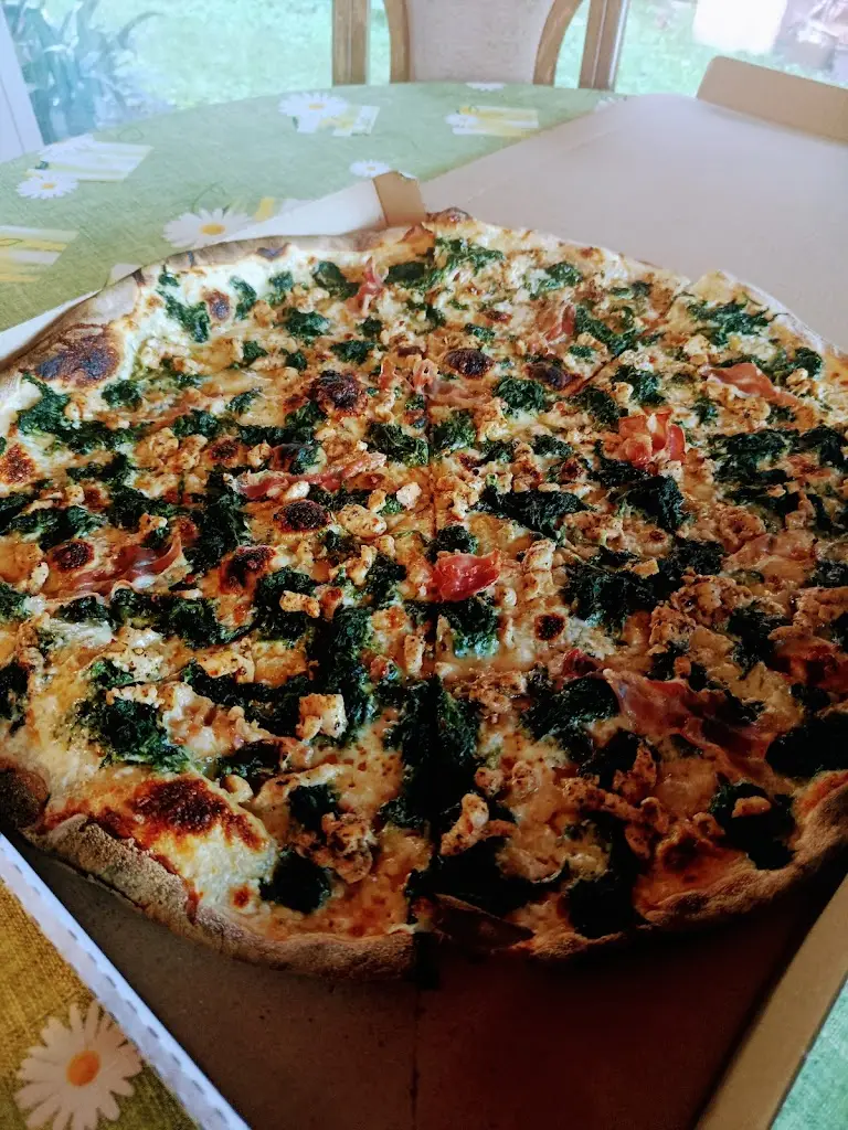 Pizza U Vraha - Frenštát p. R._Frenštát pod Radhoštěm_slider_image_2