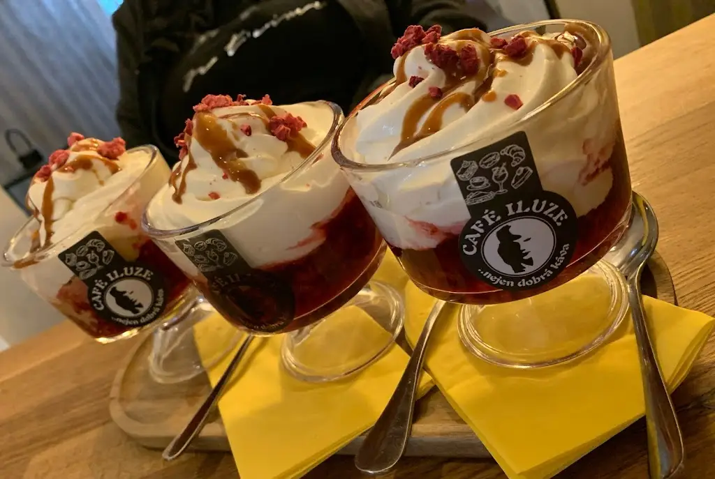 Lucie Dluhá_caffebar ILUZE_Frenštát pod Radhoštěm_review