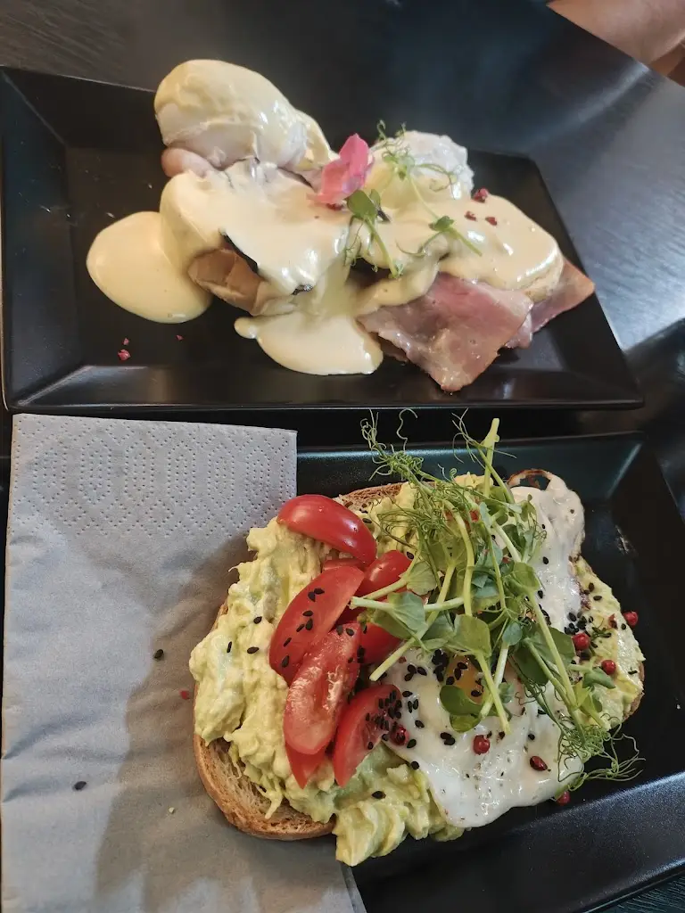 caffebar ILUZE_Frenštát pod Radhoštěm_slider_image_3