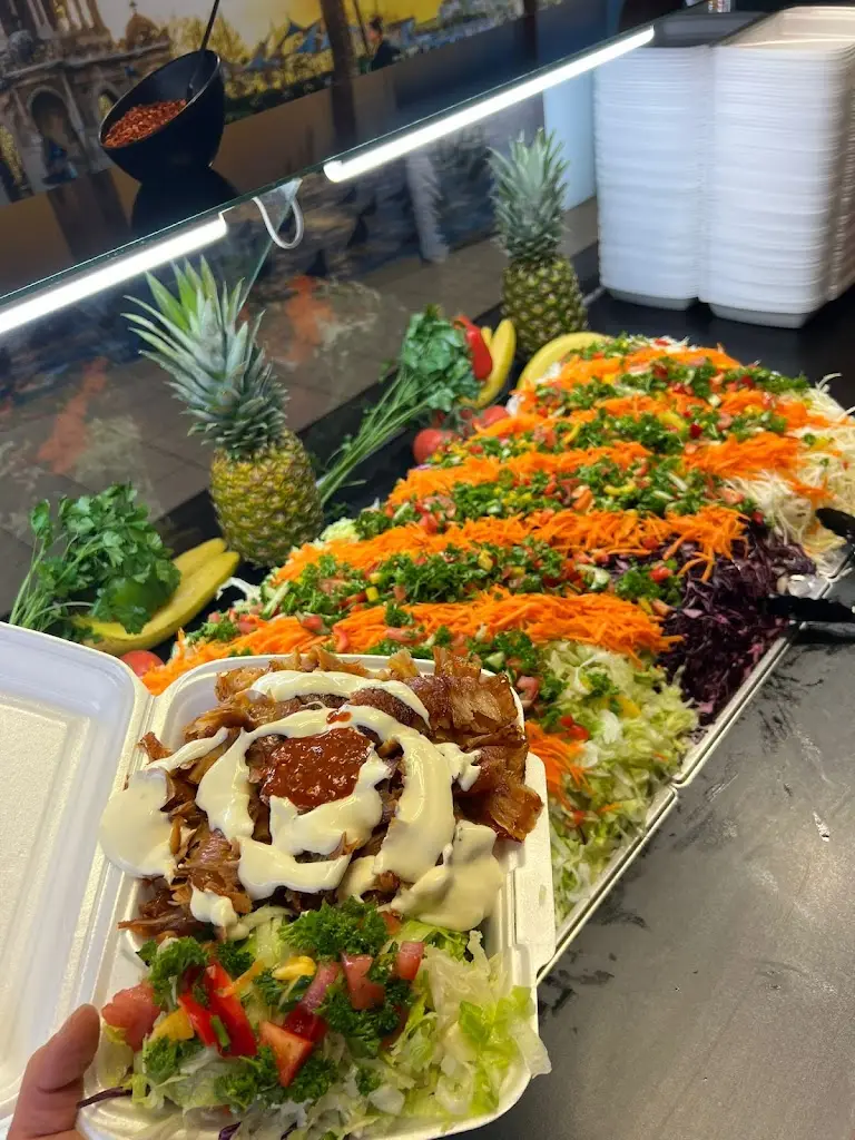 Arin Pizza Kebab_Frenštát pod Radhoštěm_slider_image_3