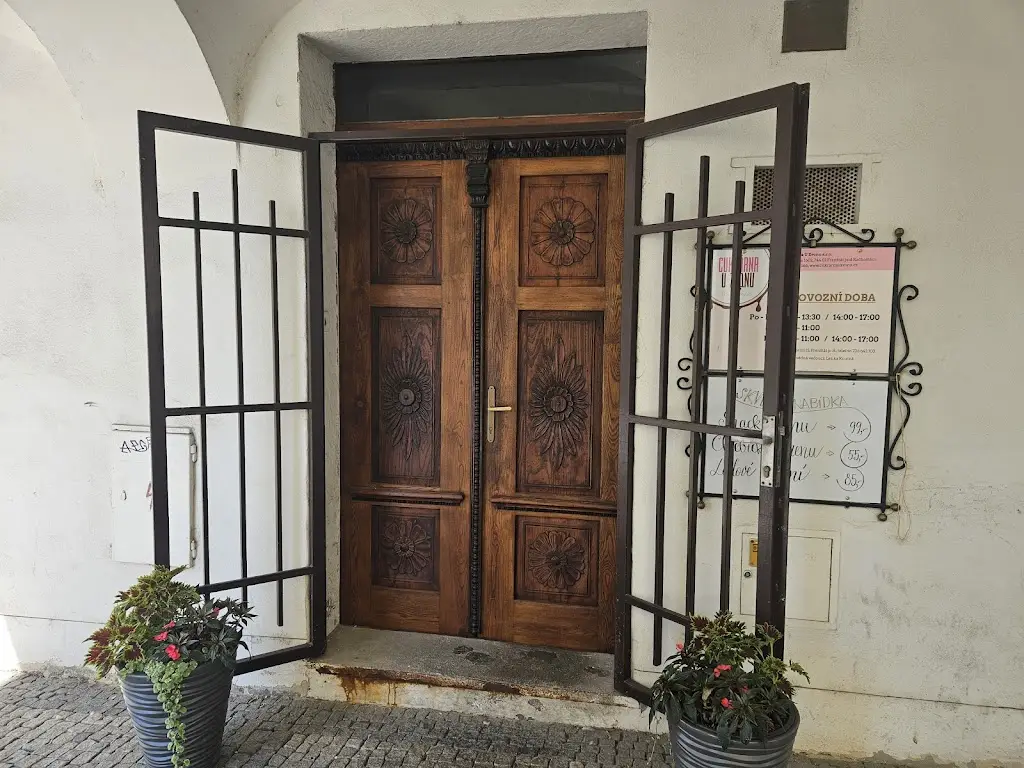 AJ M_Patisserie at the Bell, Ltd._Frenštát pod Radhoštěm_review