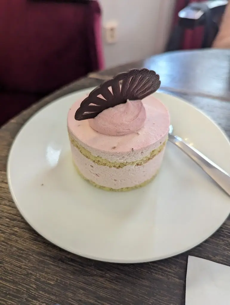 Kevin Bridges_DéKáčko - Confectionery Kaštánek_Jindřichův Hradec_review