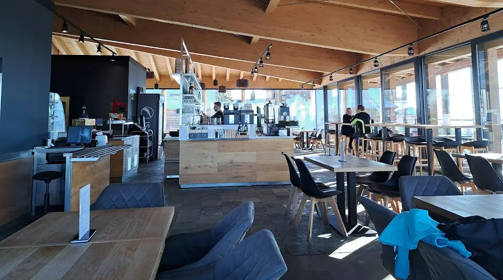 Horní stanice lanové dráhy Pustevny restaurant in Frenštát pod Radhoštěm