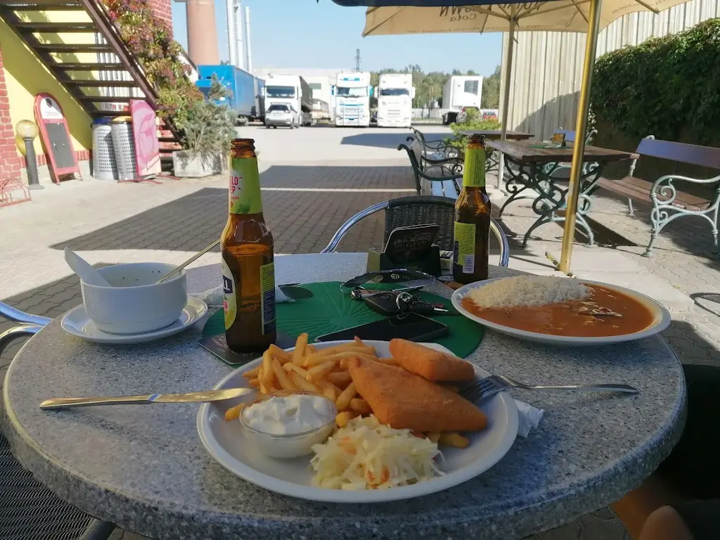Restaurace – hostinec Na Cihelně restaurant in Jindřichův Hradec
