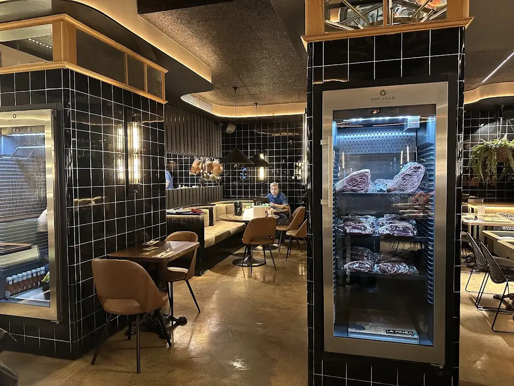 SteakBurger Arenal I Hamburguesas Madrid_Hať_slider_image_3