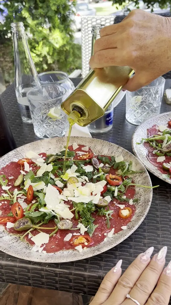 Zappa's restaurant_Havířov_slider_image_2