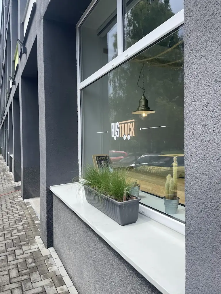 Nataliia Akatova_Bistruck_Havířov_review