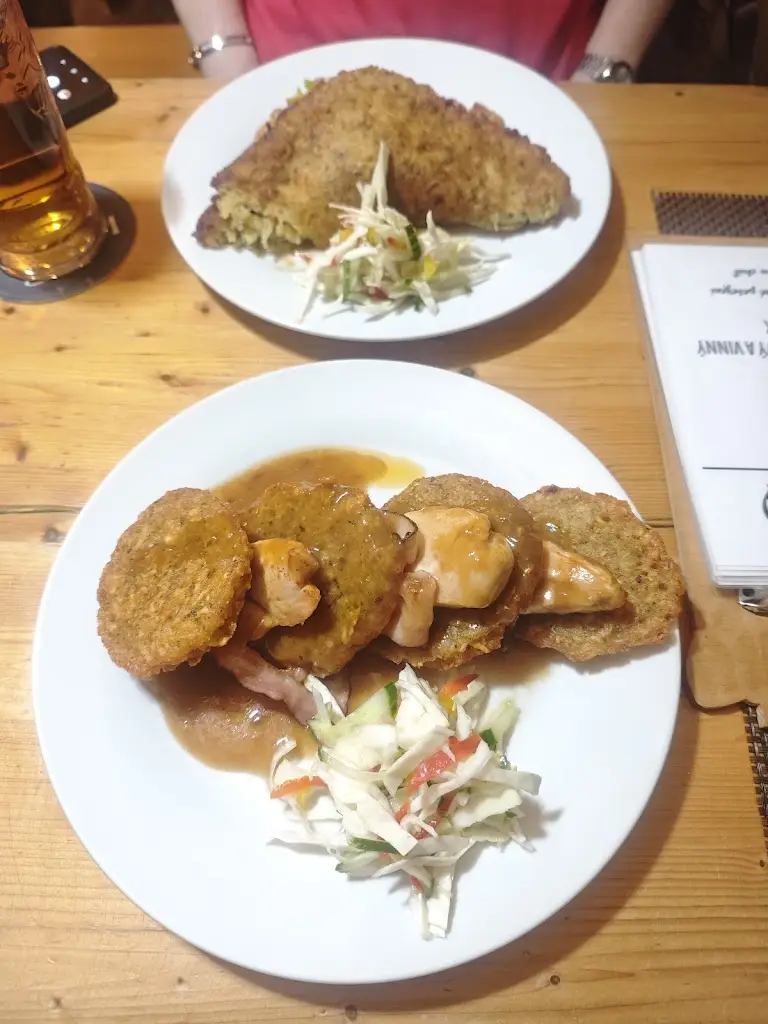 Petr Křešťák_Restaurace Čarodějky_Havířov_review