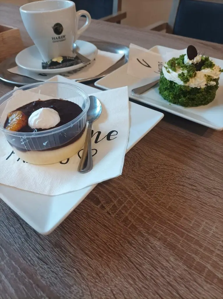 Miloš Kolář_BISTRO café_Kamenný Újezd_recensione