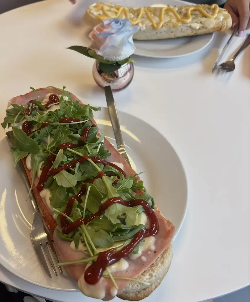 Zuzana Cvilinková_Mooje bistro_Havířov_review