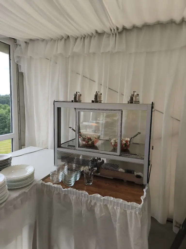 Marcela Vopalecká_Hostinec u Svatého Jána_Horní Bludovice_review