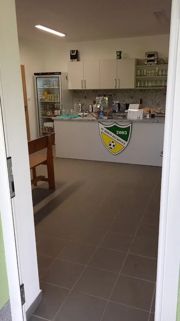 Občerstvení FC HB restaurant in Horní Bludovice