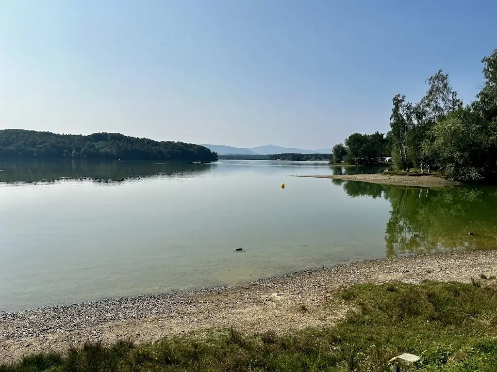 Tomasz Kostyszyn_Bufet Pacalůvka_Horní Těrlicko_review