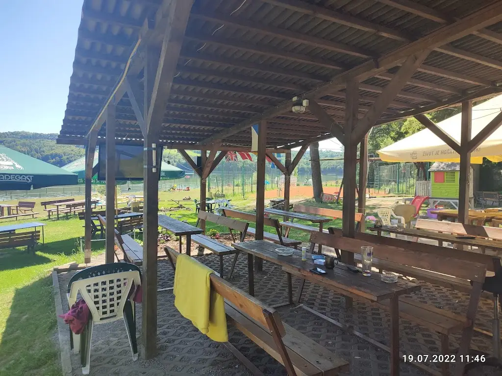 bufet u Zajíce_Horní Těrlicko_slider_image_1