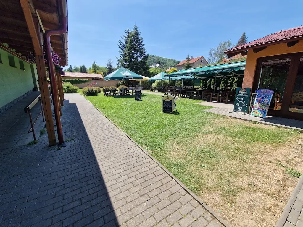 Milan Dufka_Pension under the White Mountain_Hukvaldy_review