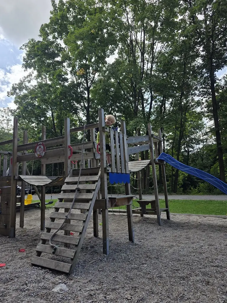 Eva Kleinová_Hospůdka Koupaliště_Hukvaldy_review