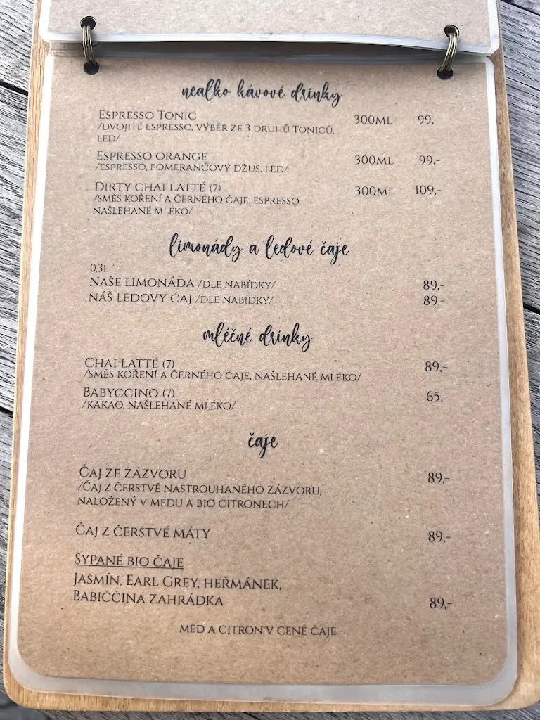 Menu_Ráj na zemi_Hukvaldy_image_3