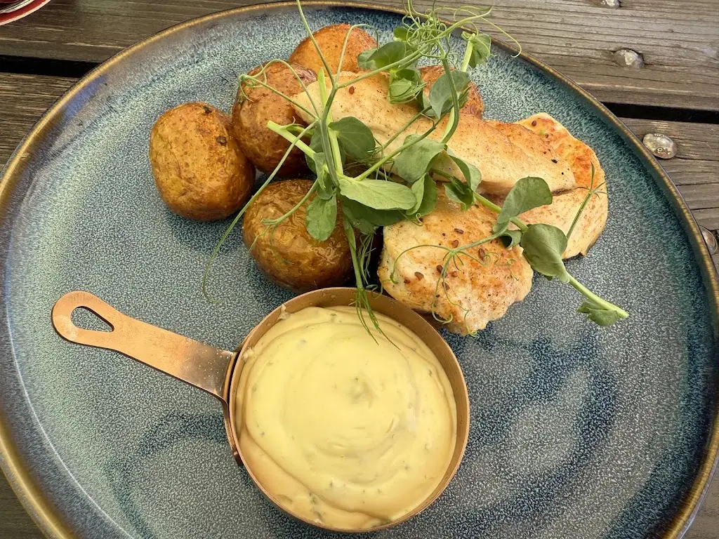 Aivi Tali_Restaurace Horní Dvůr_Jistebník_review