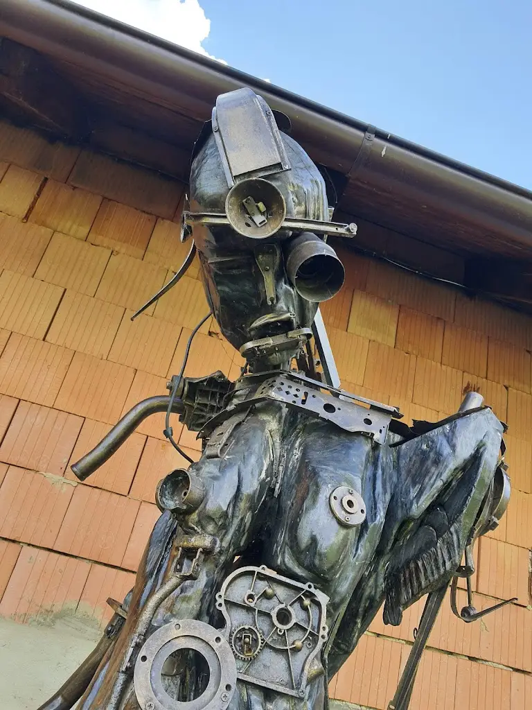 Kazi Mahmudul Hasan_Rock Café Jablunkov_Jablunkov_review