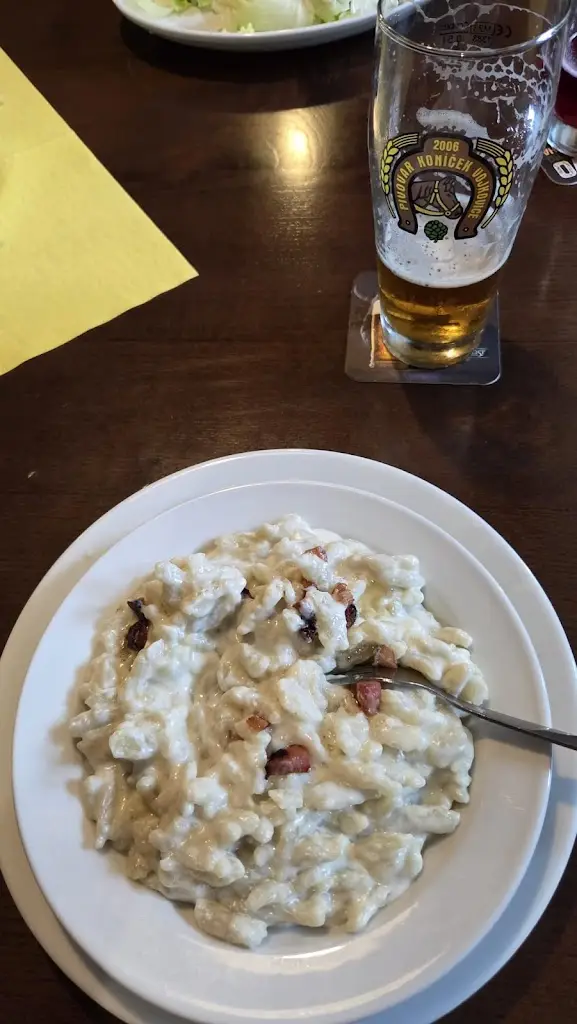 Katka Žaloudková_Hotel Ameryka_Jablunkov_review