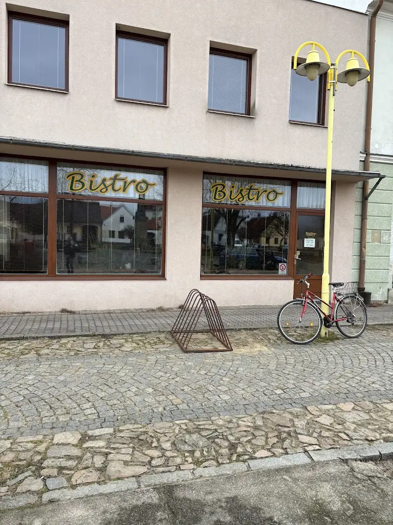 Petr Kratochvíl restaurant in Kardašova Řečice