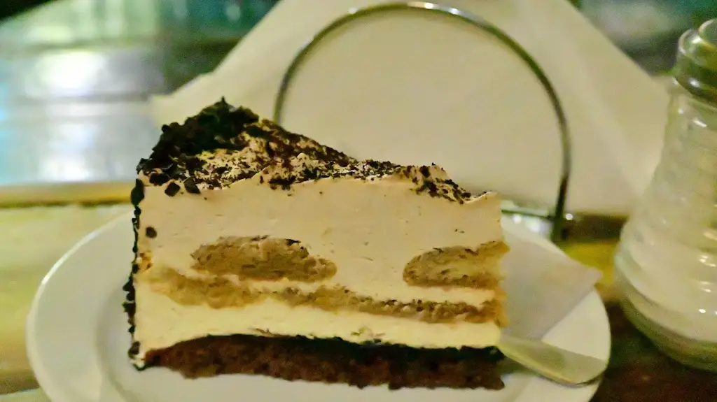 Martina “Martina foto - můj svět”_Confectionery production Návsí Kolesová_Jablunkov_recensione