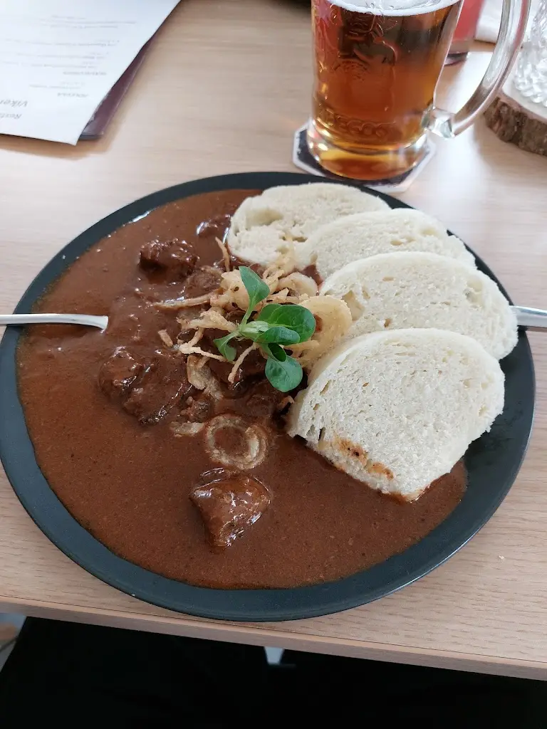 Lukáš a Lenka Herich_Restaurace Obecní dům_Kobeřice_review